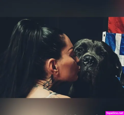 Elaineshubz OnlyFans Thumbnail #KvyeBiXNDW