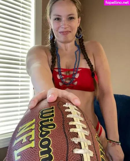 Elastichrissy OnlyFans Thumbnail #yRzm0PO18w