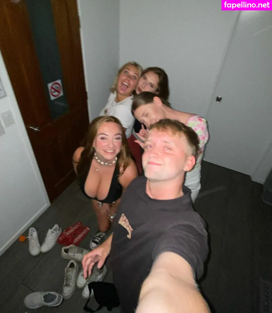 eleanor.cleworth, eleanor.ginge, u274914238 Nude Leaked OnlyFans Photo #8LiYFM9qcC