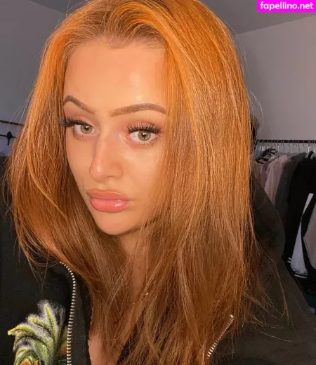 Eleanor Evans OnlyFans Thumbnail #0sGYr9ydmE