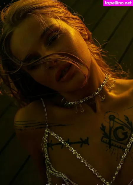 Eleanor R OnlyFans Thumbnail #Qg66zCN4E3