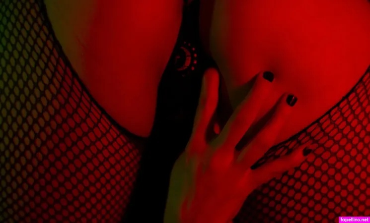 Eleanorevermore OnlyFans Thumbnail #acgTb8htkA