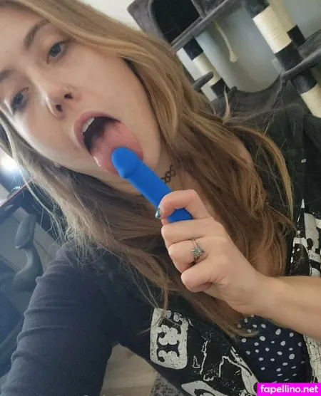 Electraraynefree OnlyFans Thumbnail #SSqdBZxrjQ