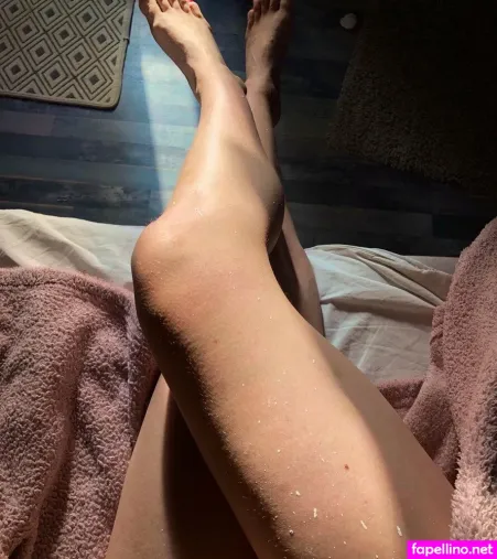 Electricapril OnlyFans Thumbnail #Cc2Wx4nVb0