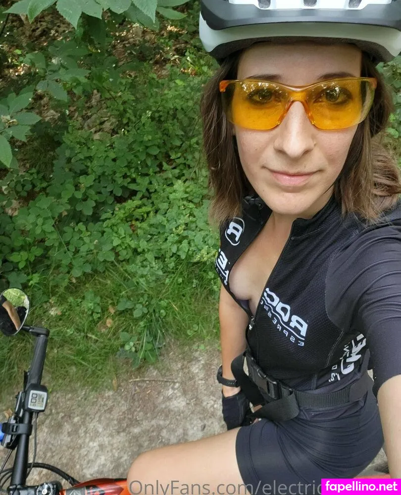 electriceve, electriceve_free Nude Leaked OnlyFans Photo #5ZvUQVSUCn