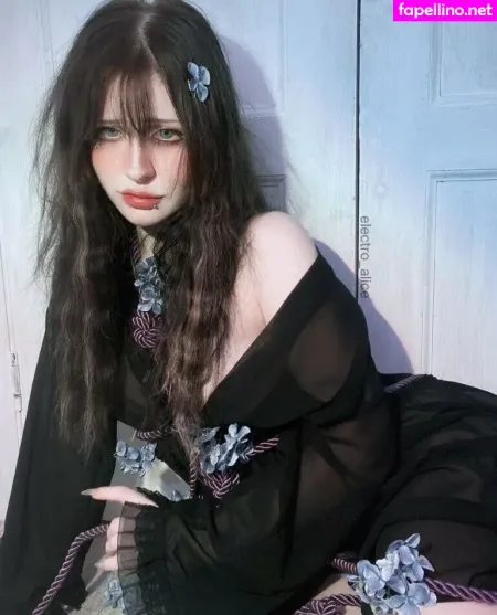 Electro Alice OnlyFans Thumbnail #D2CeSWlF28