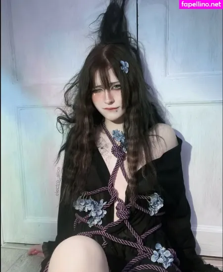 Electro Alice OnlyFans Thumbnail #d6Y6y8gUl8