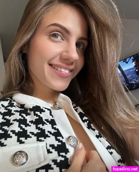 Elegance Princess OnlyFans Thumbnail #7HH1oMaKmp