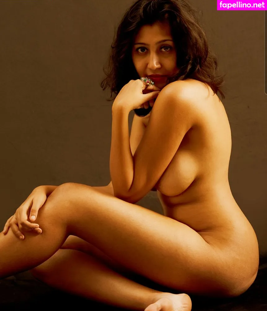 Elegant Bong Nude Leaked OnlyFans Photo #EScTJJaWWT