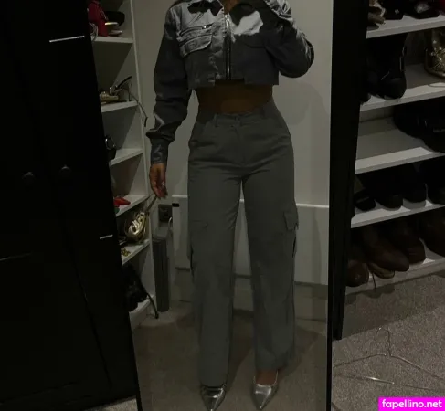 Eleise Schofield OnlyFans Thumbnail #C1d1VasoVc