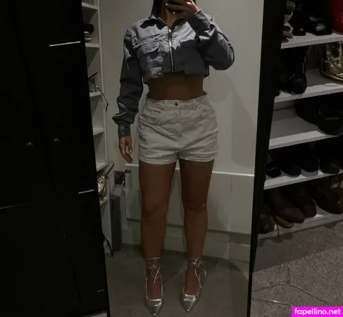 Eleise Schofield OnlyFans Thumbnail #bHxFn7bdUD