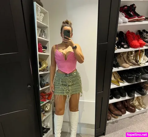 Eleise Schofield OnlyFans Thumbnail #ikUVOGeN3T