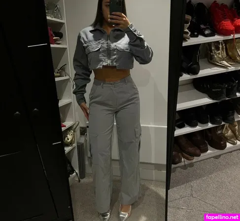 Eleise Schofield OnlyFans Thumbnail #uc1lQOI1Ak