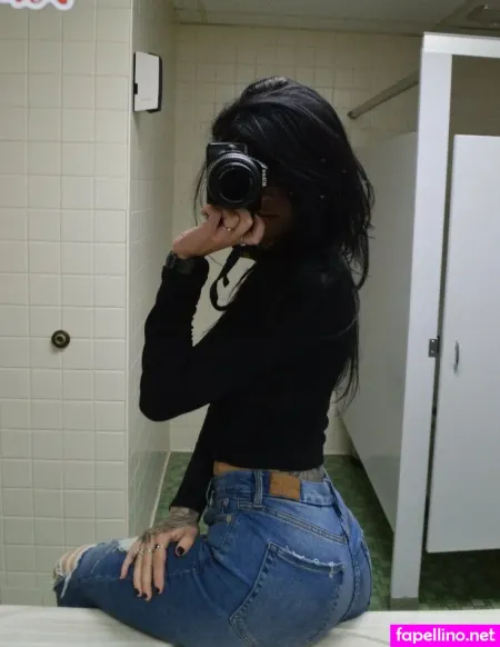 Elektra Kirby OnlyFans Thumbnail #8eWpa6uSly