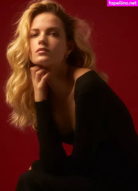 Elektra Miranda Kilbey OnlyFans Thumbnail #30RLmhj8Ip