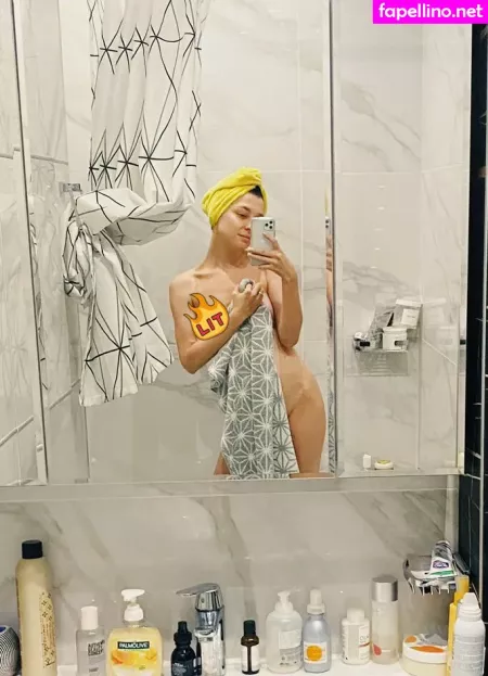 Elen De Len OnlyFans Thumbnail #gCKN9NXj3Q