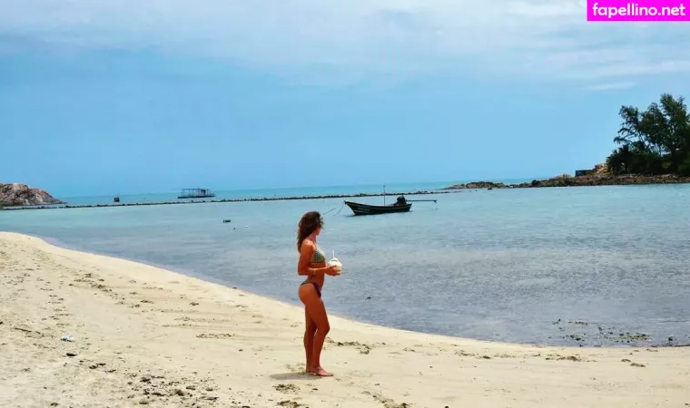 Elena Berri OnlyFans Thumbnail #x78G9n9s53