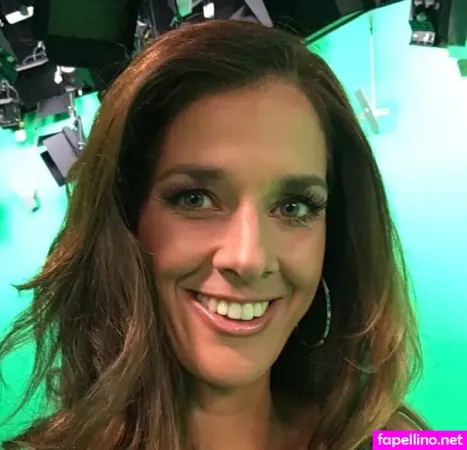 Elena Bruhn OnlyFans Thumbnail #wcXFN6zOik