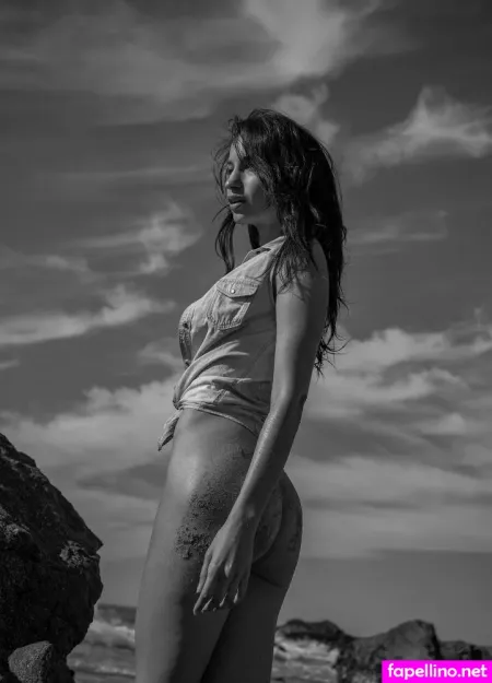Elena Fernandes OnlyFans Thumbnail #xWl7NQm5II