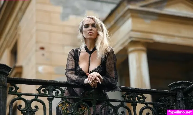 Elena Franz OnlyFans Thumbnail #NoZOX6XM5s