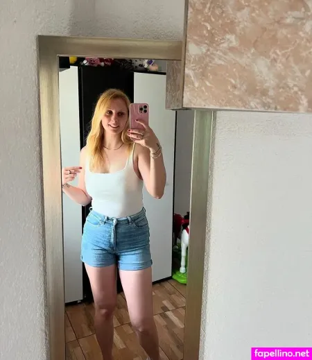 Elena Ilie OnlyFans Thumbnail #CbNolakrL4