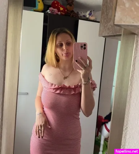 Elena Ilie OnlyFans Thumbnail #cUrKL9OJXh