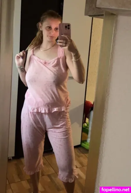 Elena Ilie OnlyFans Thumbnail #ihcfVt9HJB