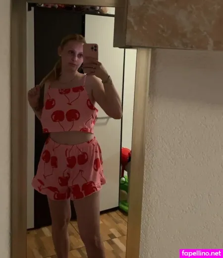 Elena Ilie OnlyFans Thumbnail #ywzOlYocFs