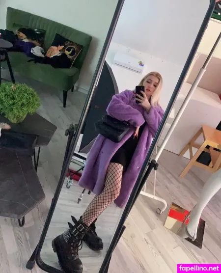 Elena Kyalviyainen OnlyFans Thumbnail #HOU3yR8do9