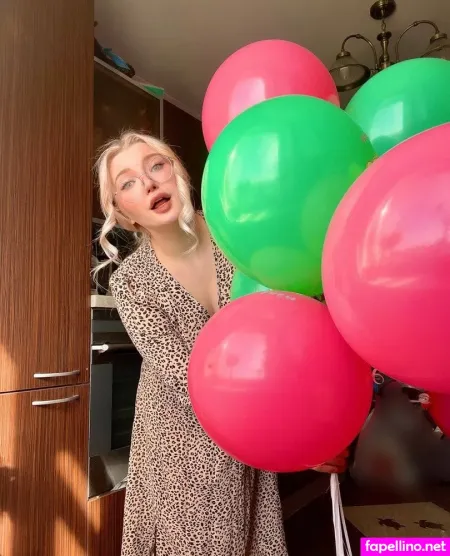 Elena Kyalviyainen OnlyFans Thumbnail #cfEbX1XA0U