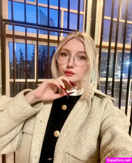 Elena Kyalviyainen OnlyFans Thumbnail #kHltAMD32i