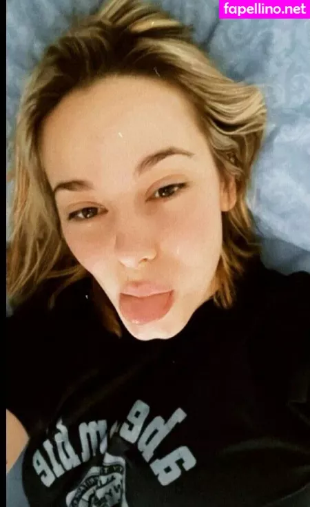 Elena Lagou OnlyFans Thumbnail #womaQr9FX0