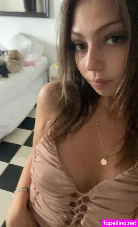 Elena Lukin OnlyFans Thumbnail #5rhA1lbawi