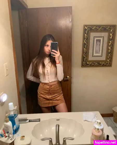 Elena Lukin OnlyFans Thumbnail #A67LuxHCKB