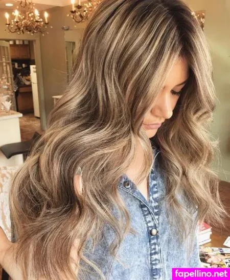 Elena Lukin OnlyFans Thumbnail #k8ij5bbMK0