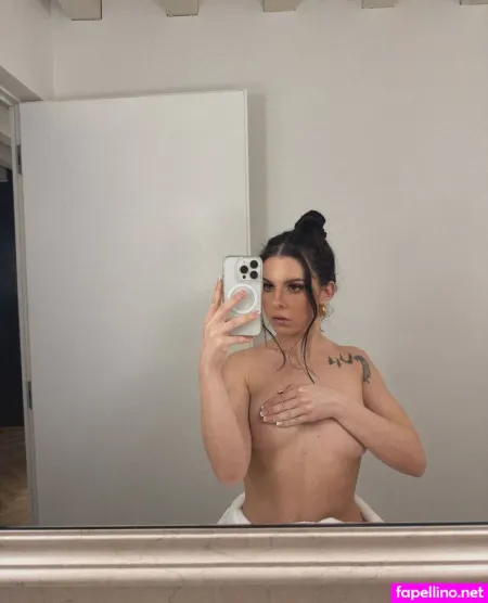 Elena Maraga OnlyFans Thumbnail #lNMt5yQyCO
