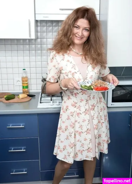 Elena Mars OnlyFans Thumbnail #mWVJVqhFE2