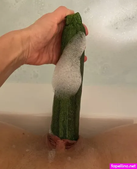 Elena Mue OnlyFans Thumbnail #iTnNnNOSSE