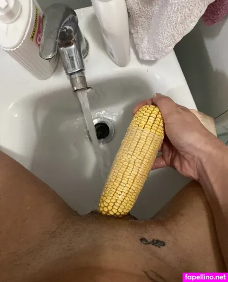 Elena Mue OnlyFans Thumbnail #jnt0sq2tIs