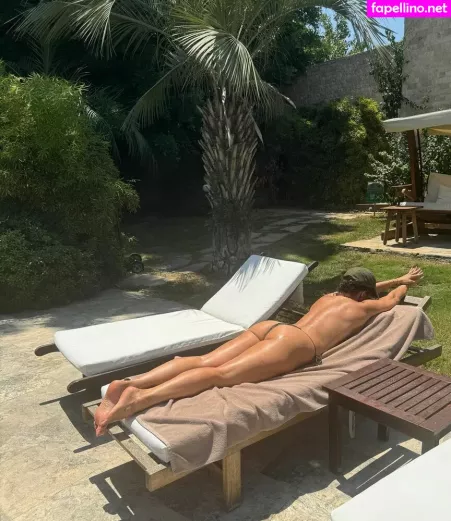 Elena Ora OnlyFans Thumbnail #kzK9hysXqq