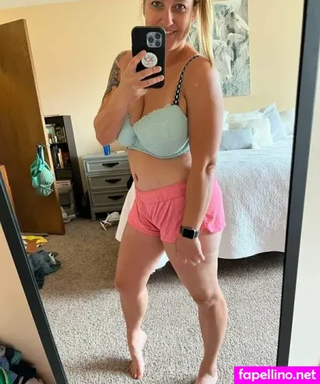 Elena Pears OnlyFans Thumbnail #cDa4YOfMeH