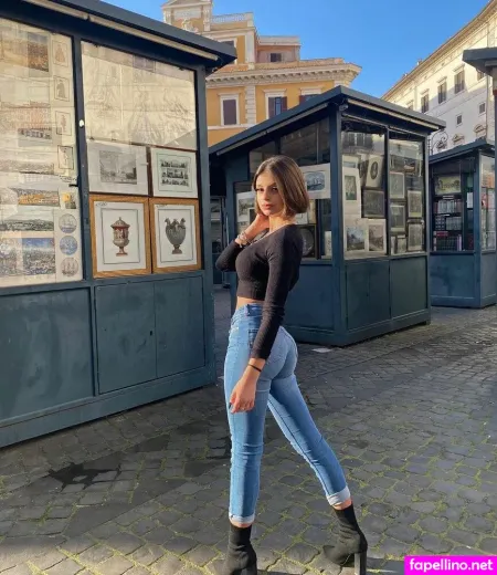 Elena Petrin OnlyFans Thumbnail #eSbqwcR1Fr