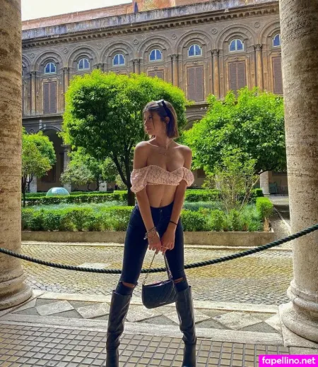 Elena Petrin OnlyFans Thumbnail #yLLma55uXu