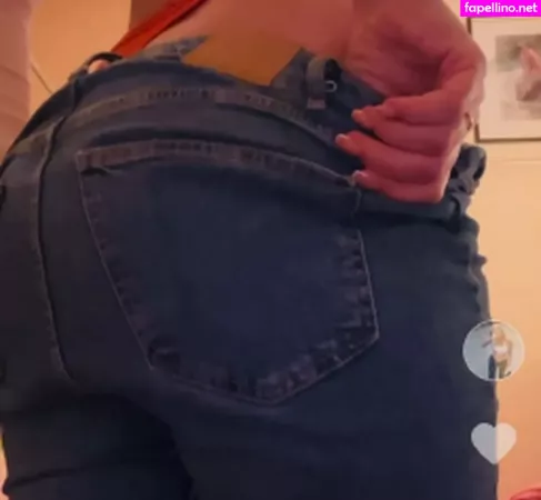 Elena Sofroni OnlyFans Thumbnail #yJUgHHyxpI