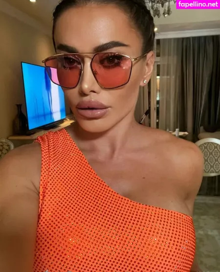 Elena The Beautiful OnlyFans Thumbnail #bPllwMgD9D
