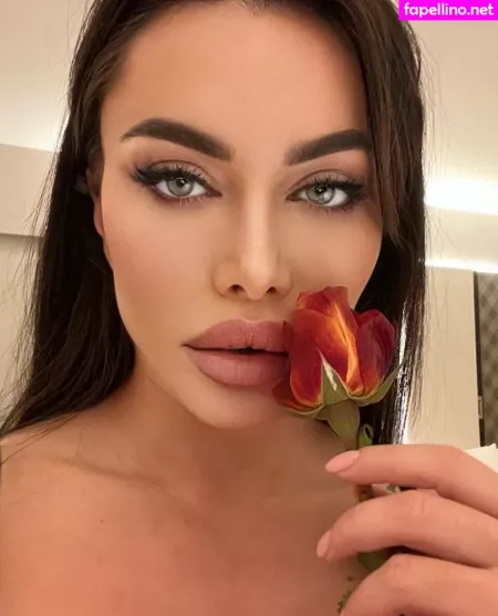 Elena The Beautiful OnlyFans Thumbnail #qMKETrJd3g