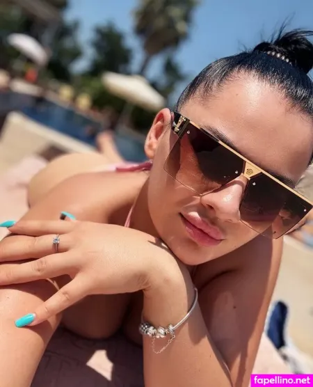 Elenadaniela98 OnlyFans Thumbnail #WmSRvWlY2w