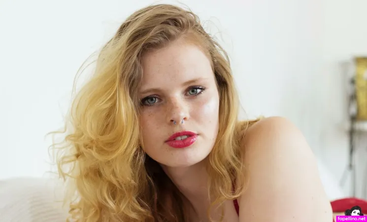 Elenae OnlyFans Thumbnail #ft8eTV3l6z