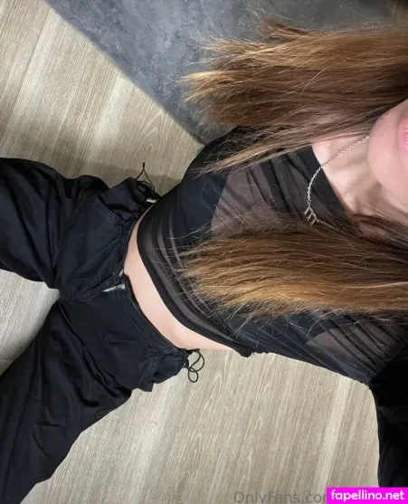 Elenafee OnlyFans Thumbnail #VueCT36dSD