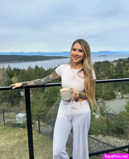 Elenafleur 1 OnlyFans Thumbnail #MC35gOMBv8